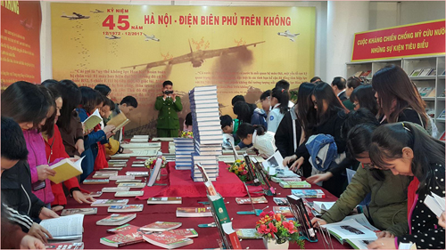 2018-03-05-thu-vien-ha-noi-02