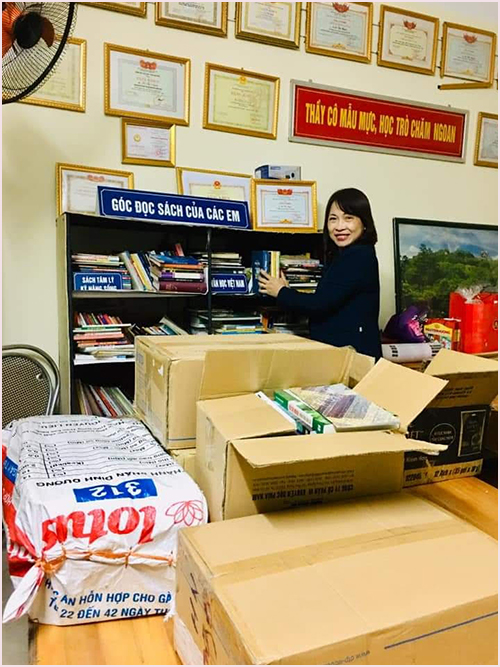 2020-02-10-tang-sach- 5