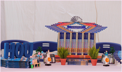 2021-04-22-hoi-sach-13