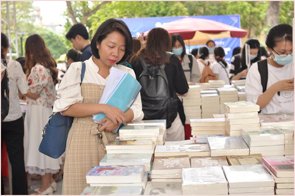 2022-04-22-khap-noi 11