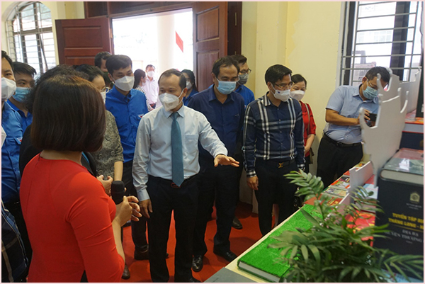 2022-04-22-khap-noi 7