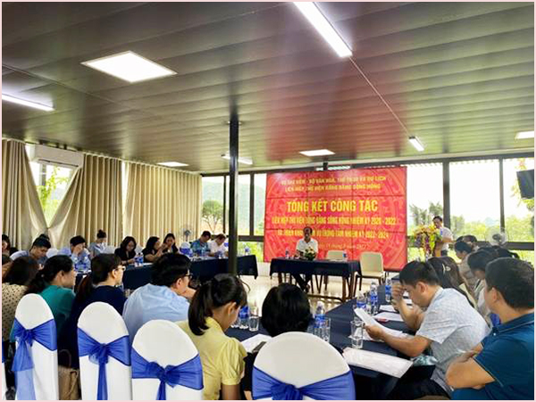 2022-08-27-song-hong- 2