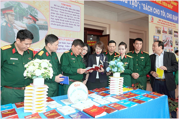 2023-04-12-ngay-hoi- 2