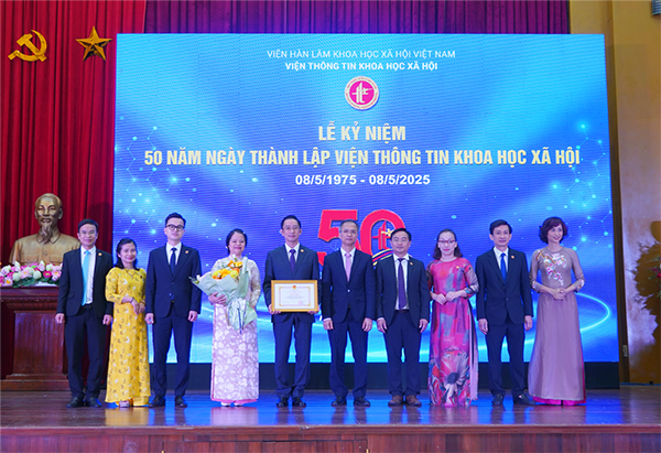 2025-05-12-ky-niem- 5