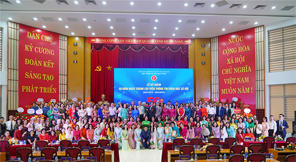 2025-05-12-ky-niem- 6